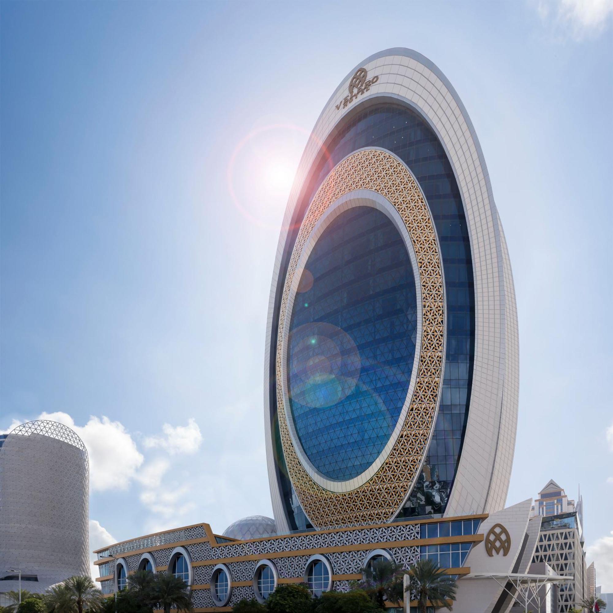 Velero Hotel Doha Lusail Eksteriør billede The new headquarters of the National Bank of Mongolia