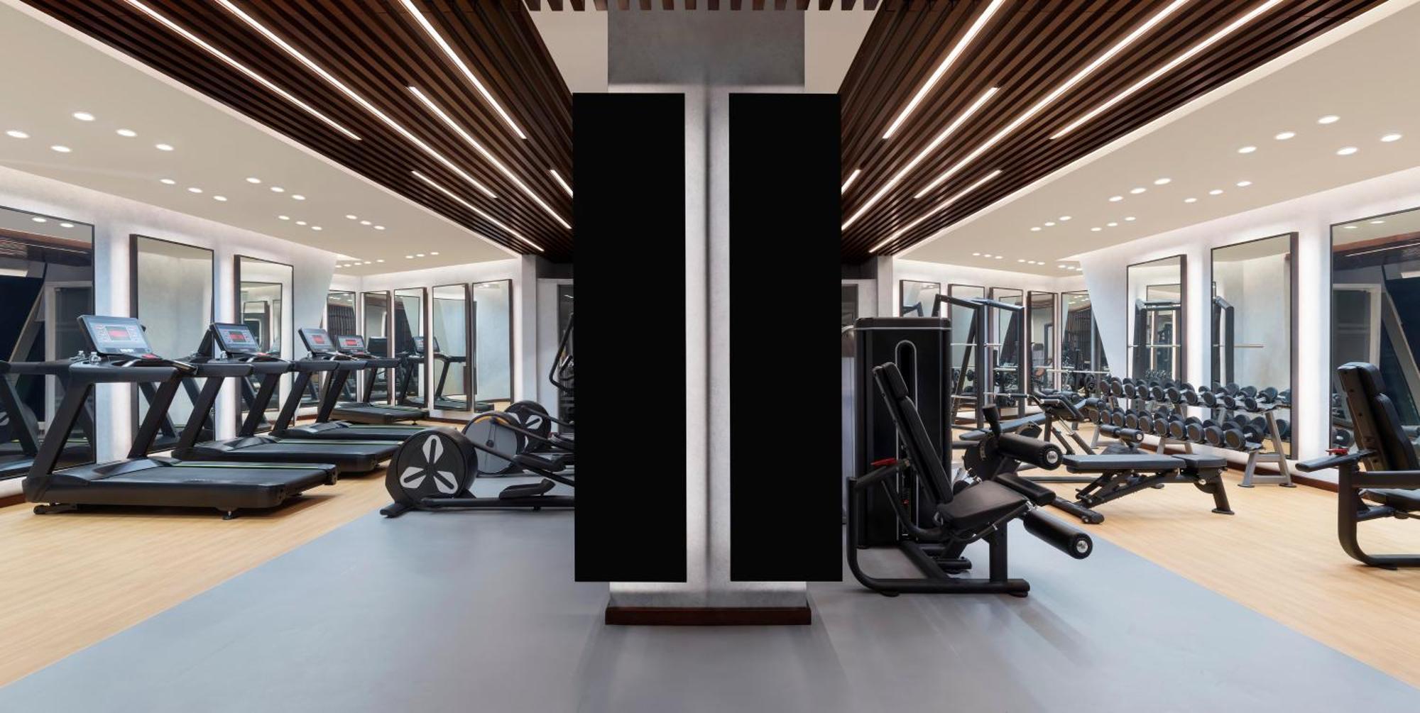 Velero Hotel Doha Lusail Eksteriør billede The gym at The Ivy Collection