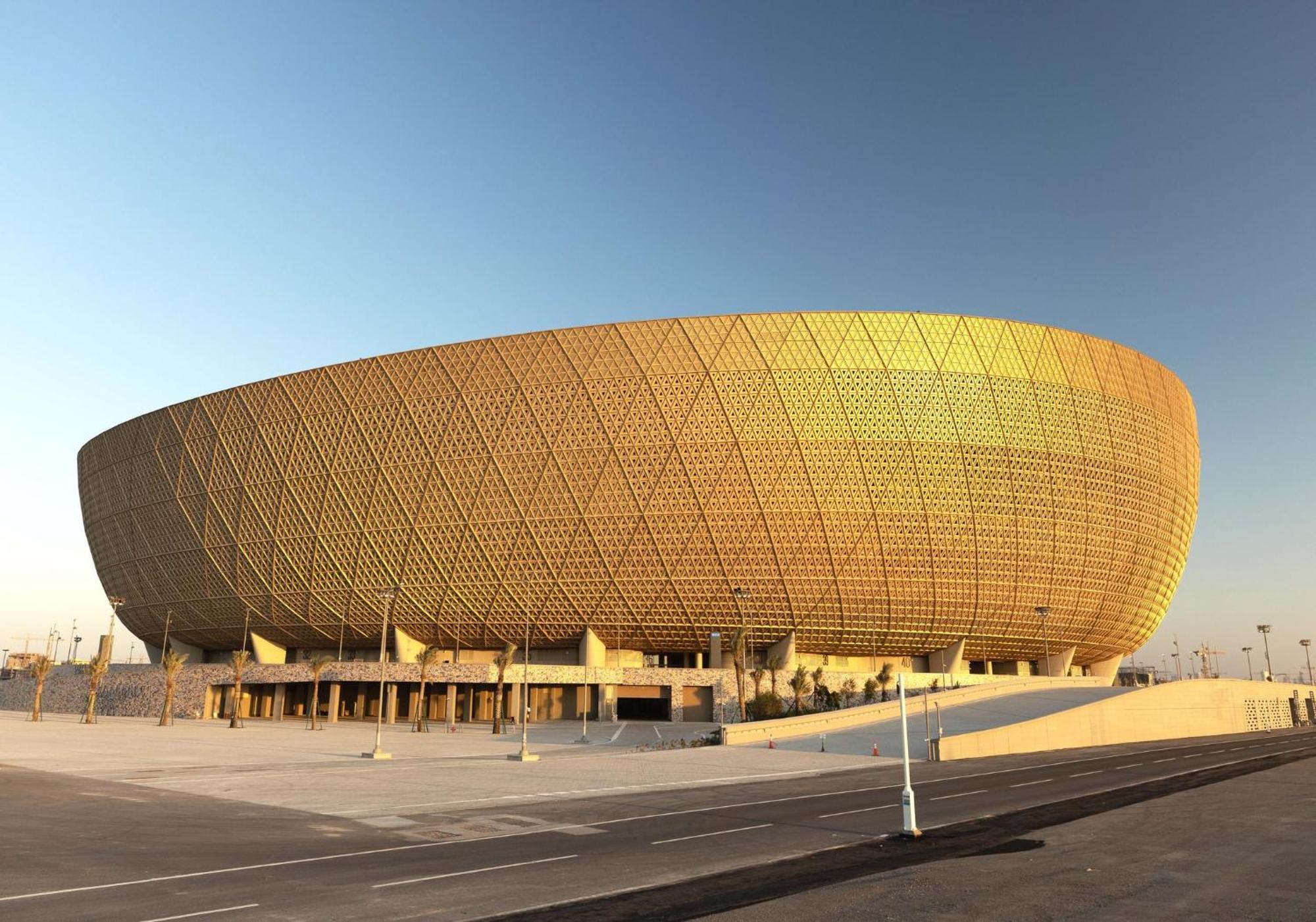 Velero Hotel Doha Lusail Eksteriør billede The King Fahd International Stadium in Riyadh hosted the final