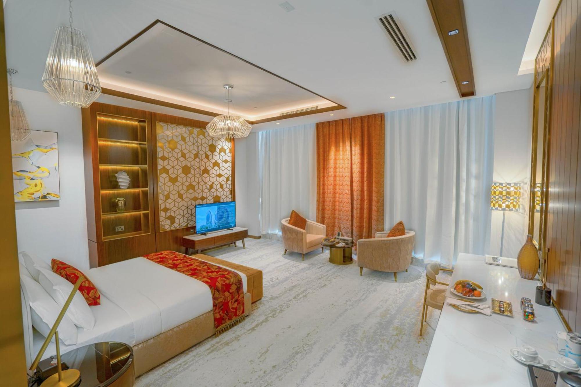 Velero Hotel Doha Lusail Eksteriør billede Suite room